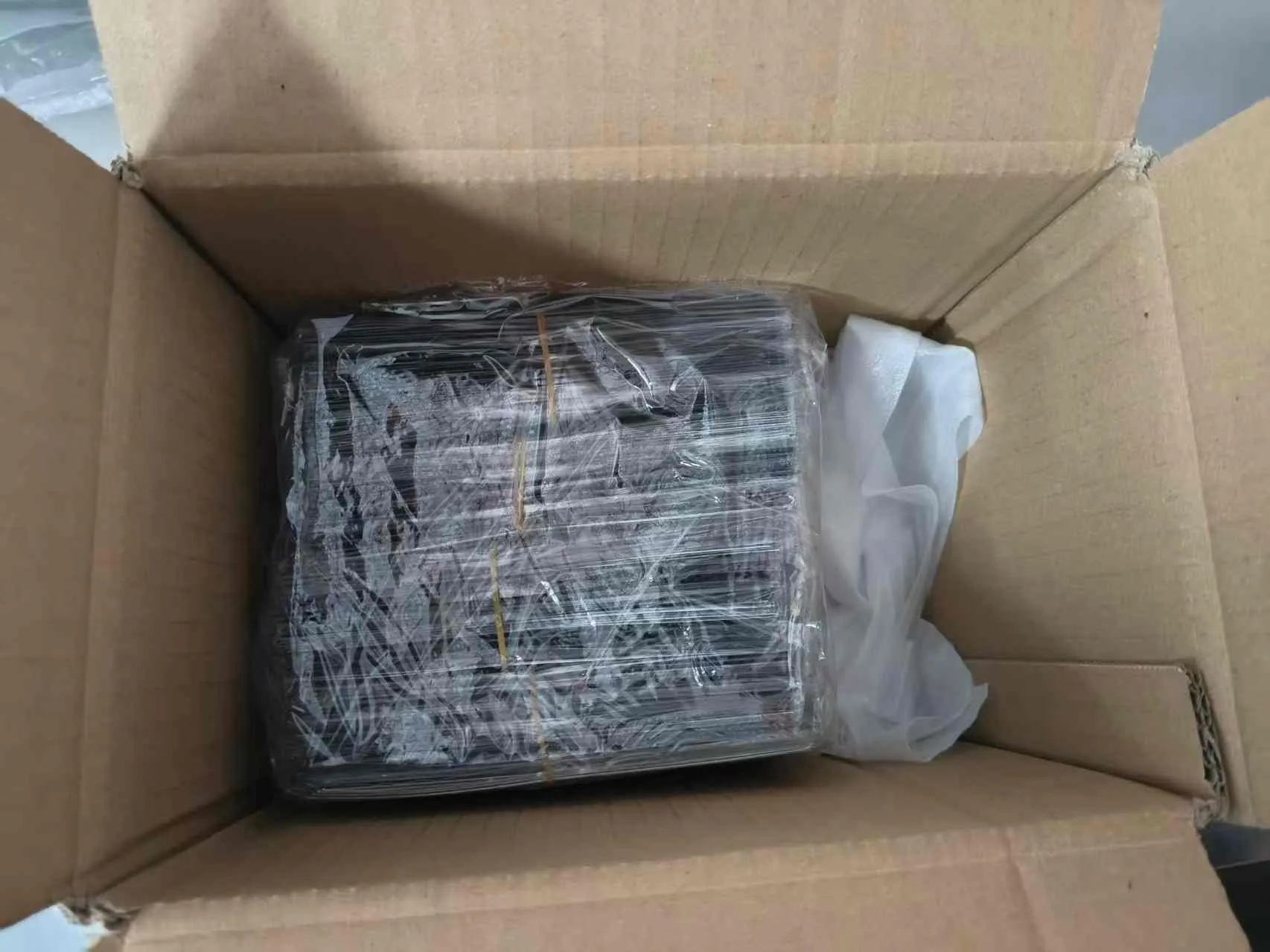 سفارش پوست کارت اعتباری ارسال شد