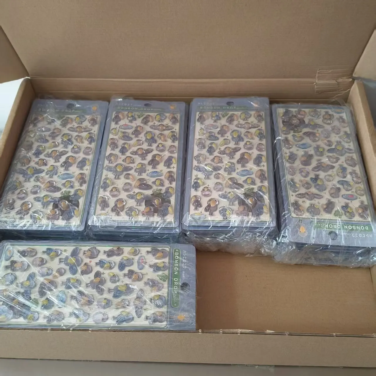 برچسب های برجسته بچه شما در شرف ارسال است!