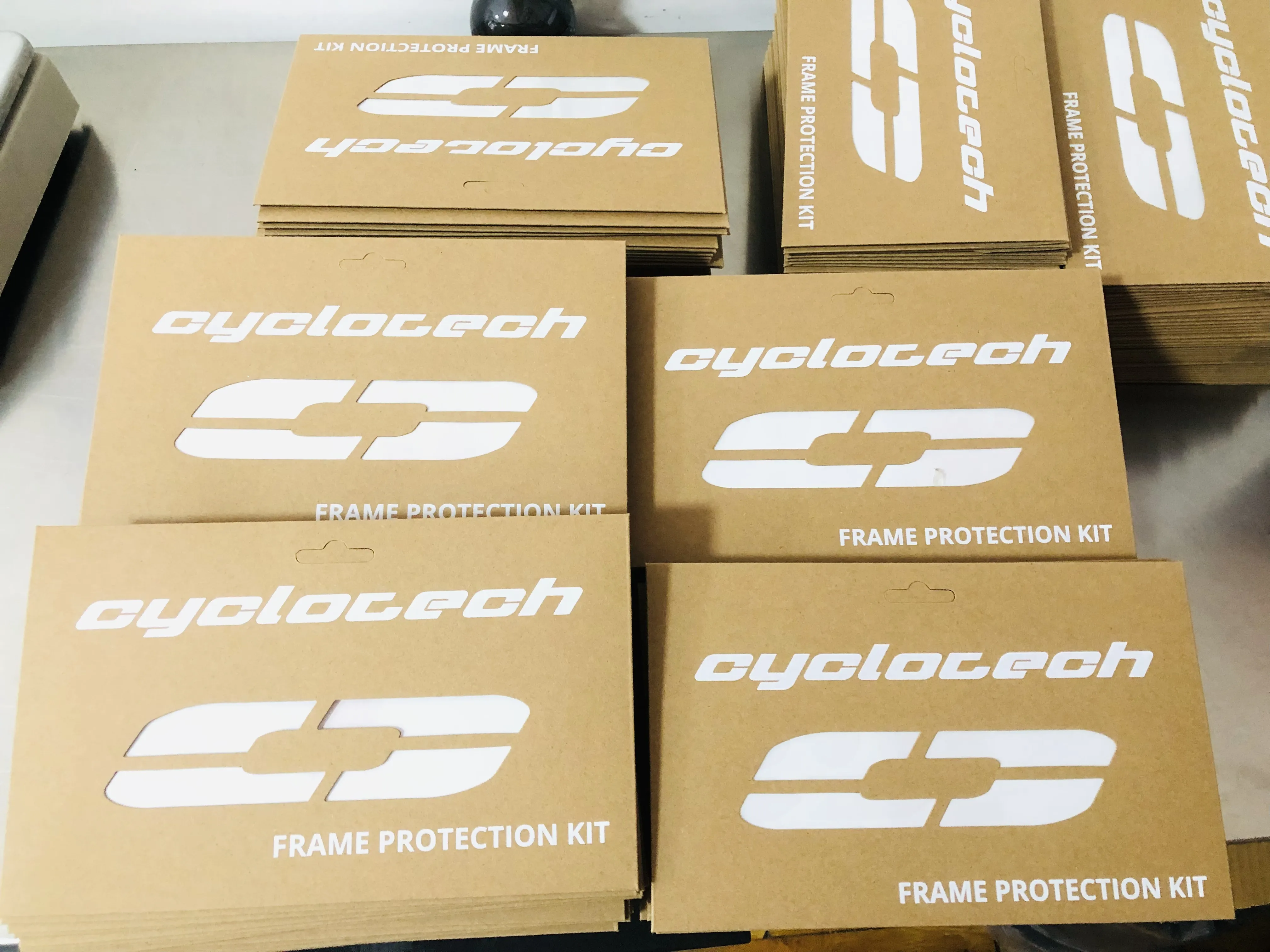 برچسب های قاب دوچرخه اکنون به هلند ارسال می شود