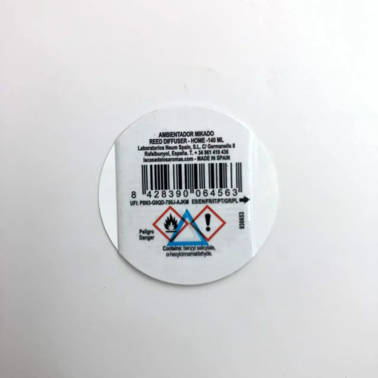 چرا برچسب های بروشور انتخاب هوشمندانه تری برای بسته بندی با فضای محدود هستند؟